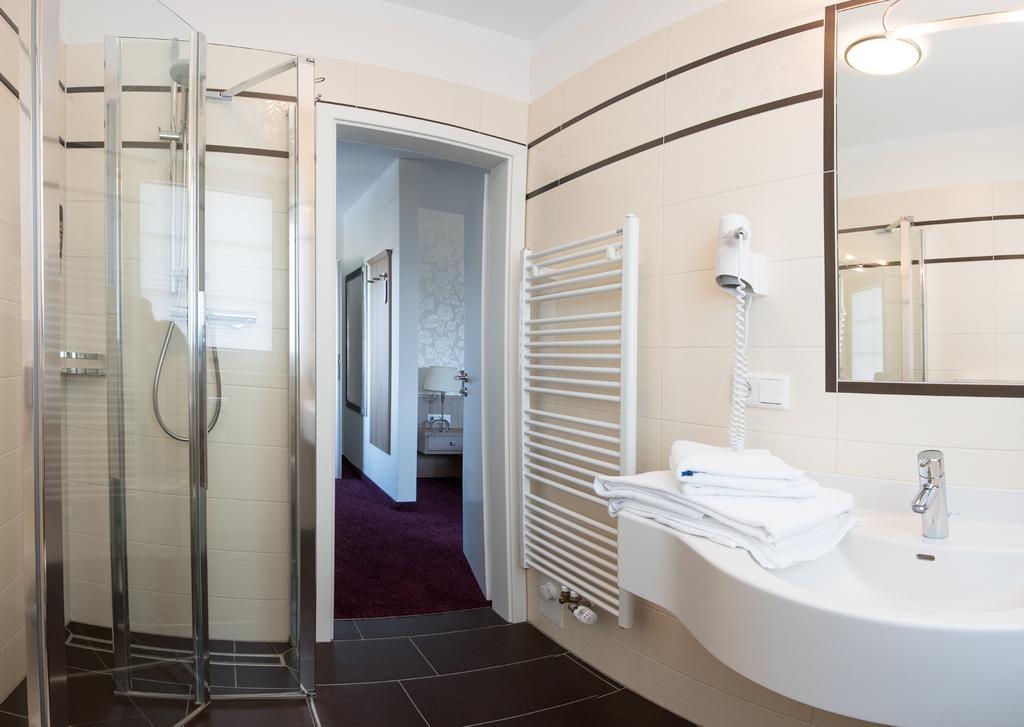 Hotel Restaurant Zum Heidekrug Bersenbruck Bilik gambar