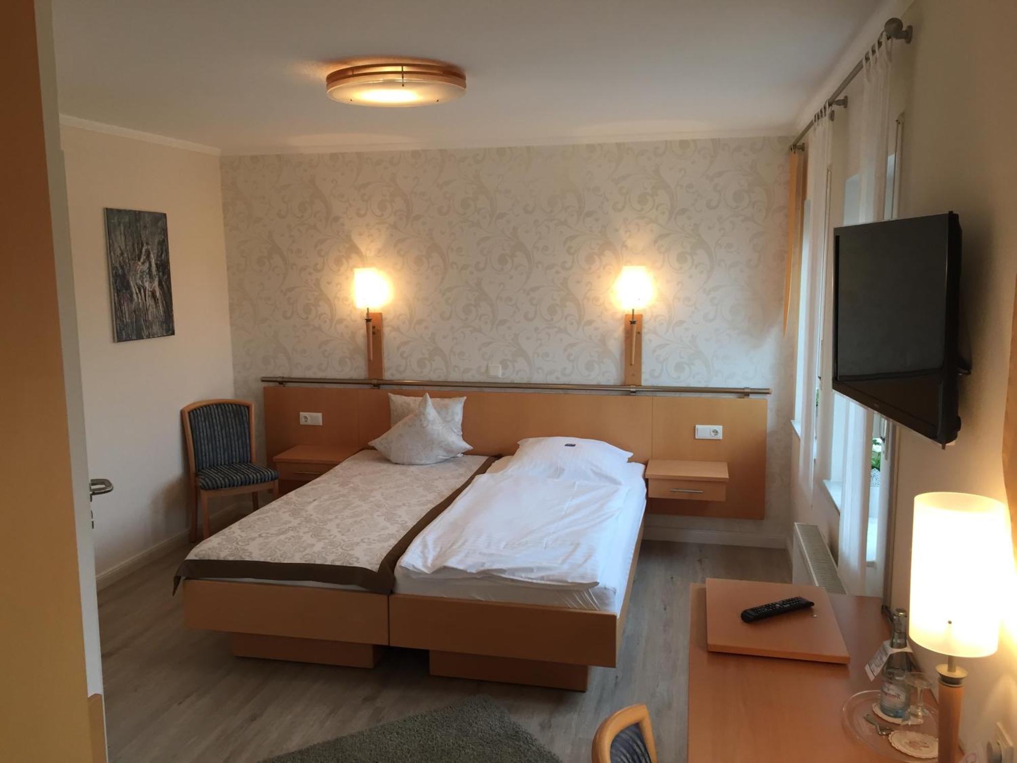 Hotel Restaurant Zum Heidekrug Bersenbruck Bilik gambar